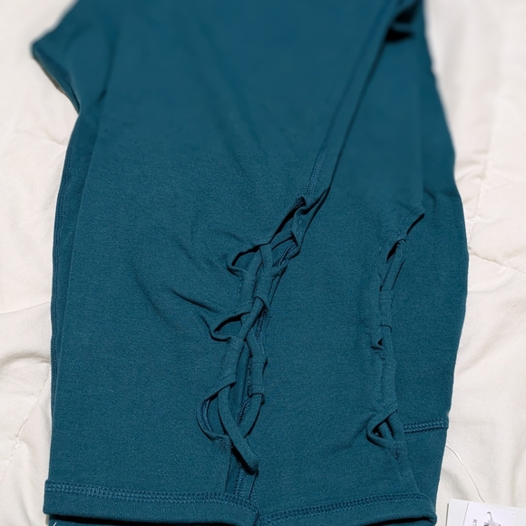 Old Navy Active Balance leggings NWT - Picture 4 of 12